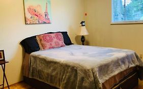 Cosy Romantic Stay In Surrey- Walking Distance From Guildford Town Centre